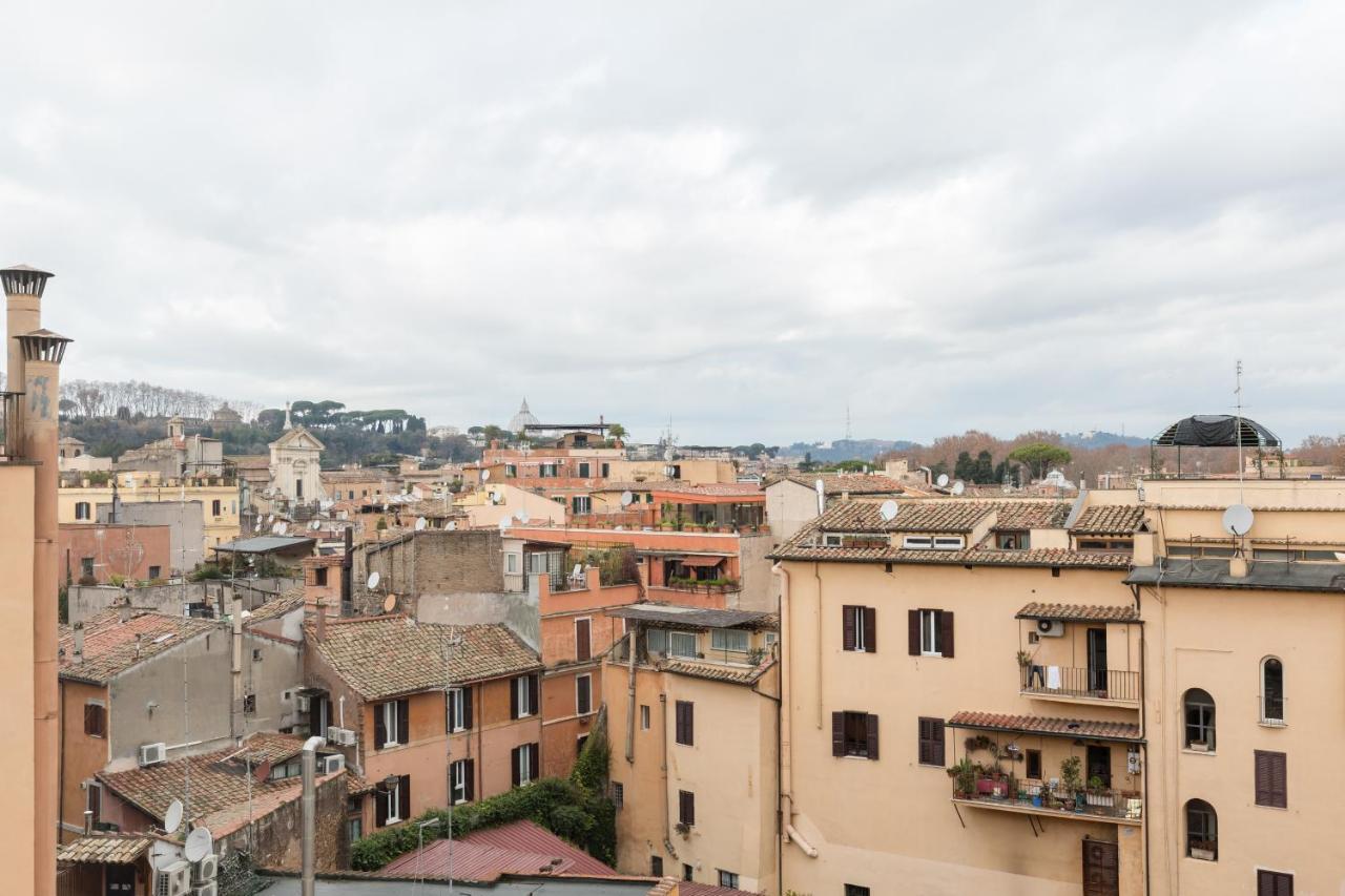 Amazing Penthouse With Private Terrace In Trastevere Rzym Zewnętrze zdjęcie